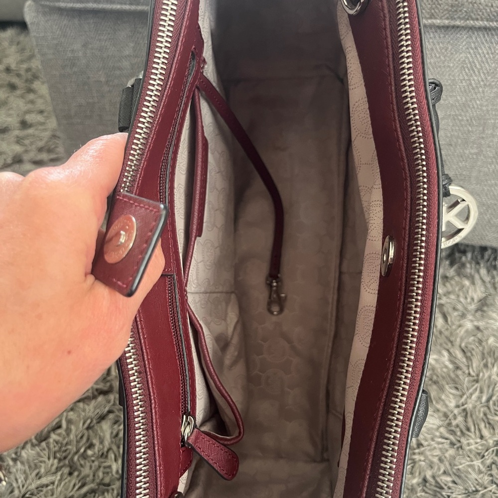 Michael Kors Color Block Bag - Picture 7 of 9